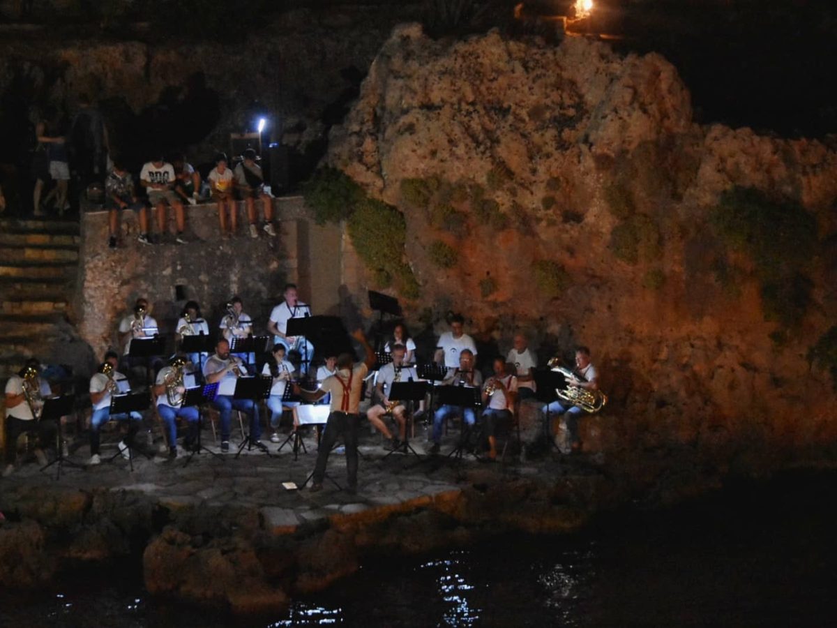 Η Φιλαρμονικη στον Αβλεμονα 10-8-22/Avlemonas Concert